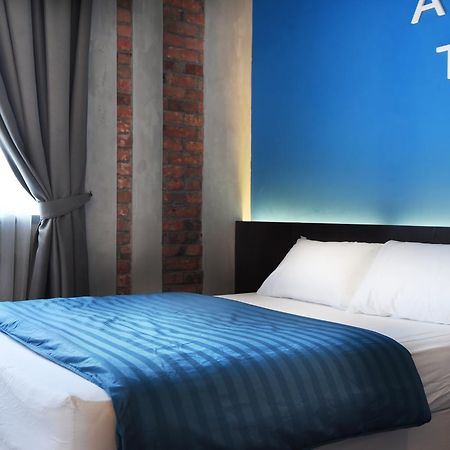 Backyard Rio Melaka Apartment Ngoại thất bức ảnh