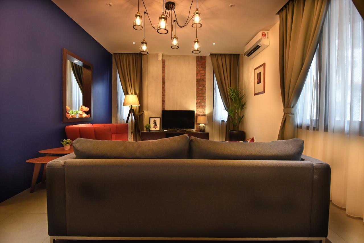 Backyard Rio Melaka Apartment Ngoại thất bức ảnh