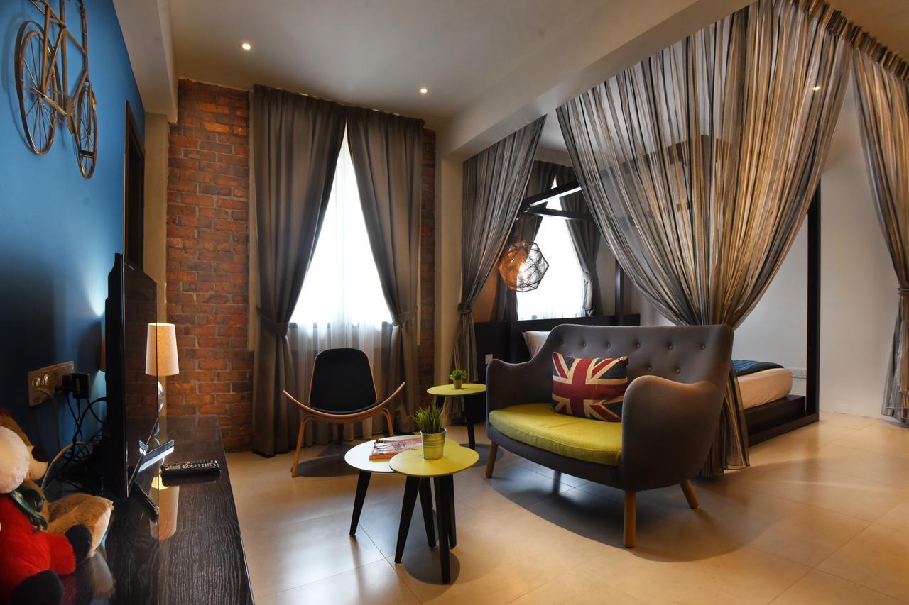 Backyard Rio Melaka Apartment Ngoại thất bức ảnh