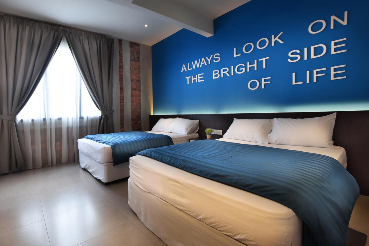 Backyard Rio Melaka Apartment Ngoại thất bức ảnh